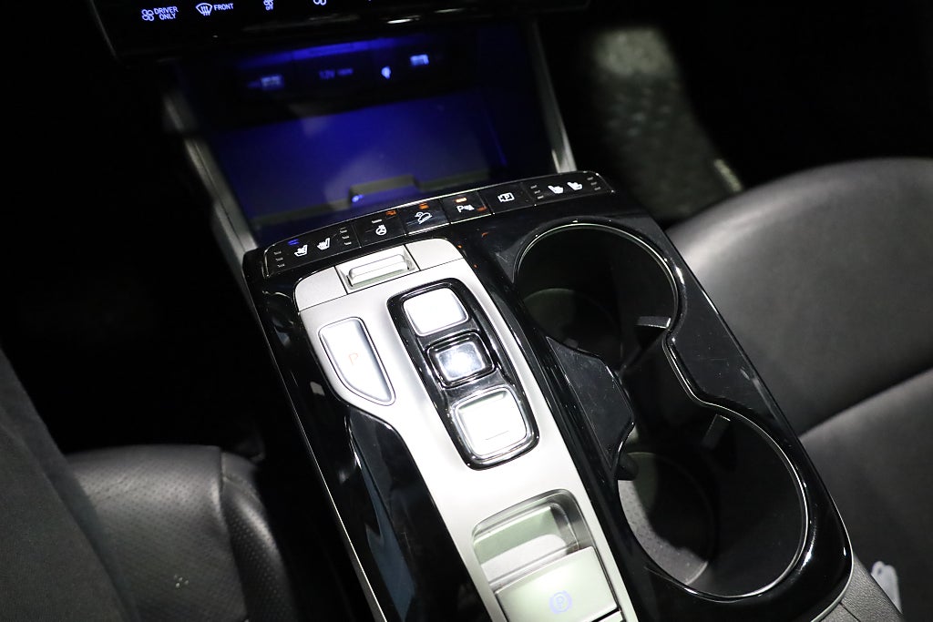 Hyundai Tucson Hybrid 230hk Advanced Panorama Drag Navi 360° Läder