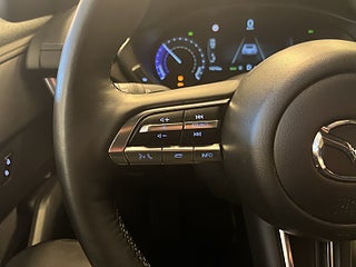 Mazda MX-30 Plug-In Hybrid R-EV Kamera/Rattvärme/Värmare/SoV-Däck