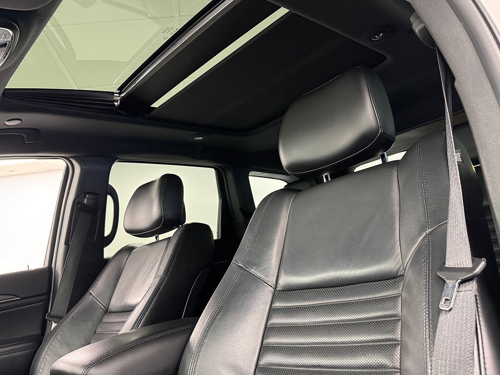 Jeep Grand Cherokee 2019 - miniatyr 6