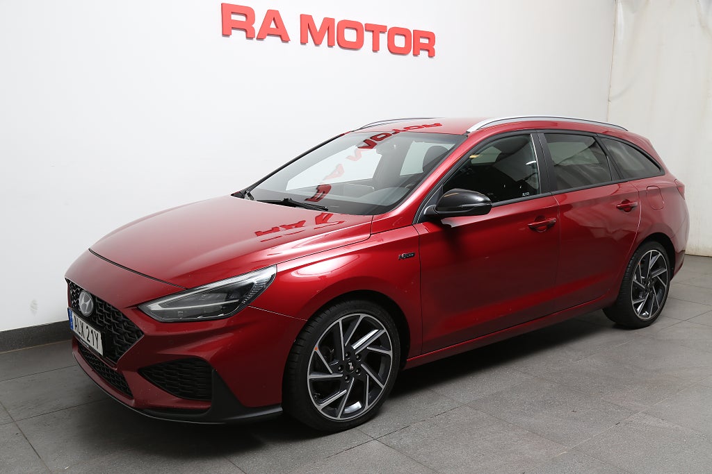 Hyundai i30 1,5 T-GDI 159hk N-Line Kombi Aut Backkamera Moms 2021