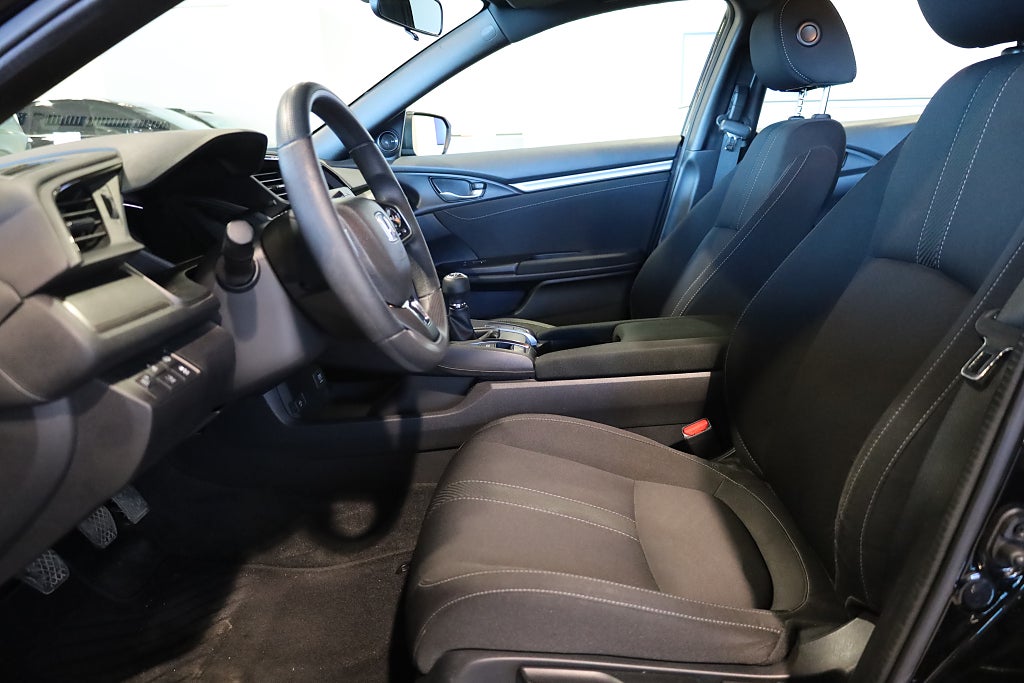 Honda Civic 1,0 i-VTEC Comfort 129HK Blåtand K-rem bytt 2017