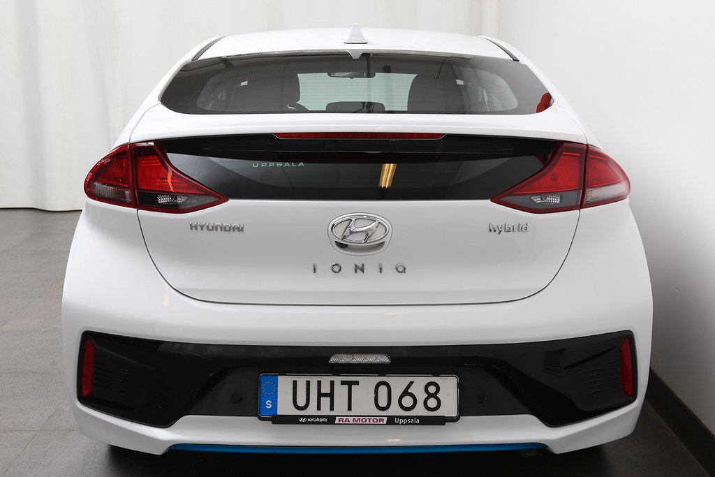 Hyundai IONIQ Hybrid 141hk ComfortEco Aut Motorvärmare 2019