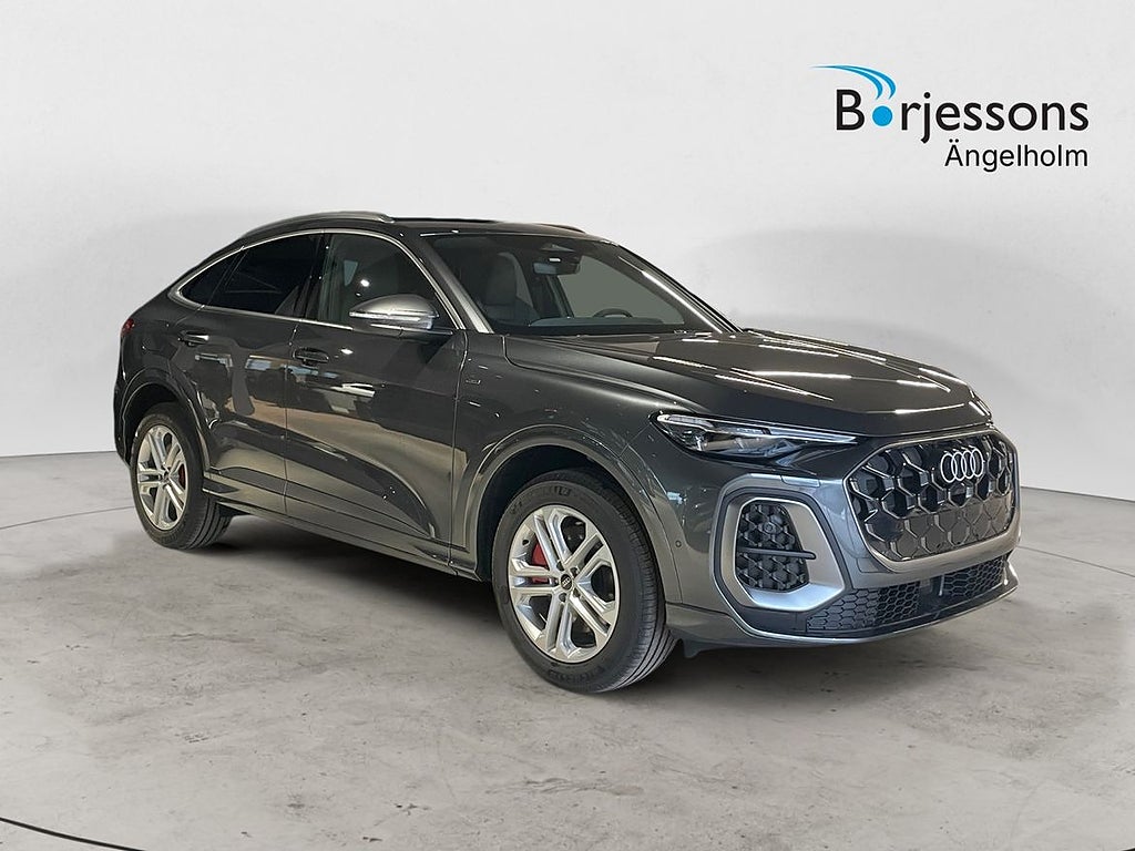 Audi Q5 Sportback e-hybrid quattro 367 hk S-line S TRONIC