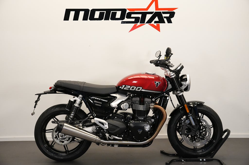 Triumph Speed Twin 1200 