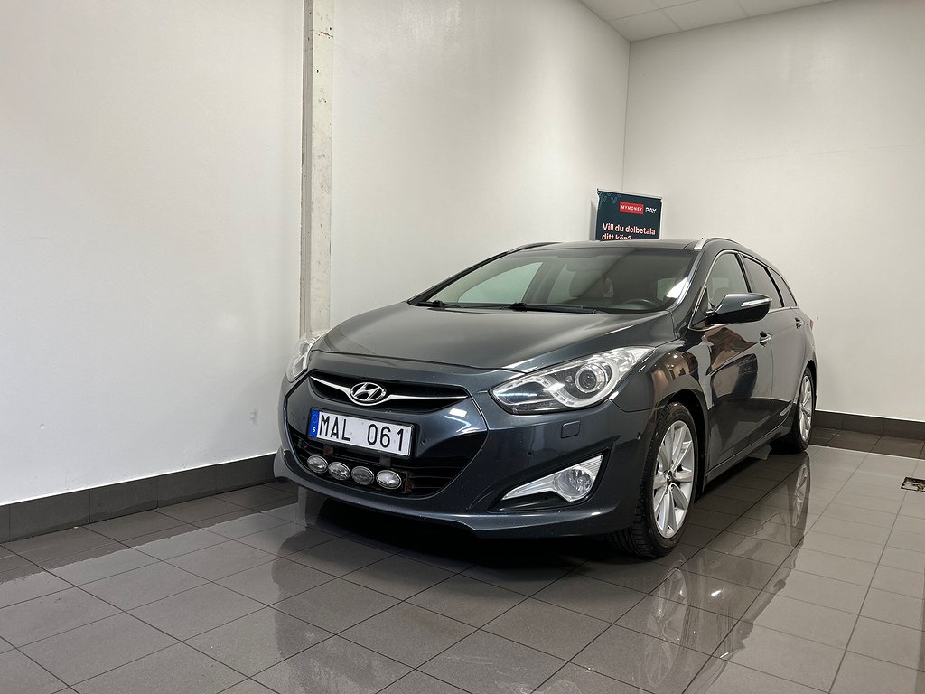 Hyundai i40 cw 2.0 GDI Business|Pano|Navi|M-värme|Drag|