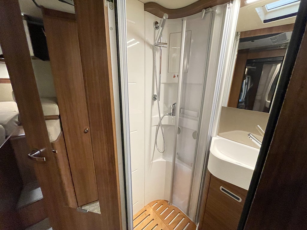 Hymer /Solcell/AC bodel/Inverter/Mercedes  - Hymer