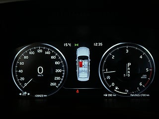 Volvo S90 D4 AWD Inscription S&V-Hjul/Drag/M-värm/Kamera/Elstol – bild 14
