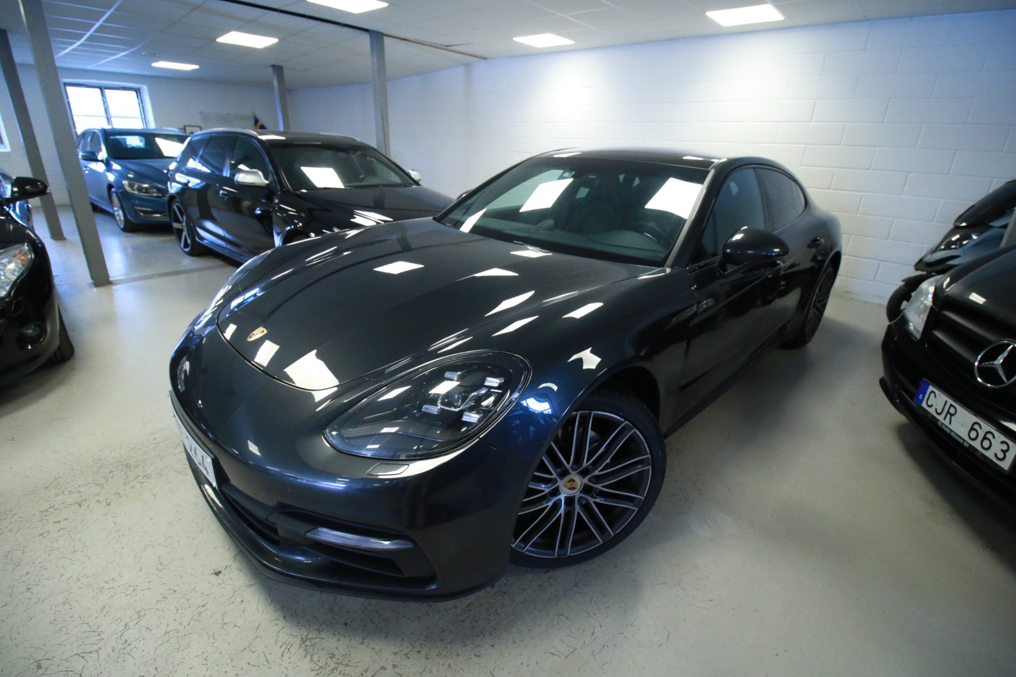 Porsche Panamera 2018, bild 2/45