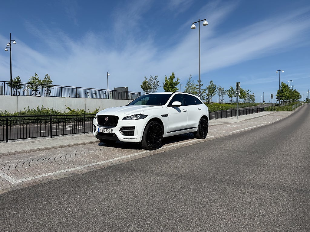 Jaguar F-Pace 25t AWD R-Sport 