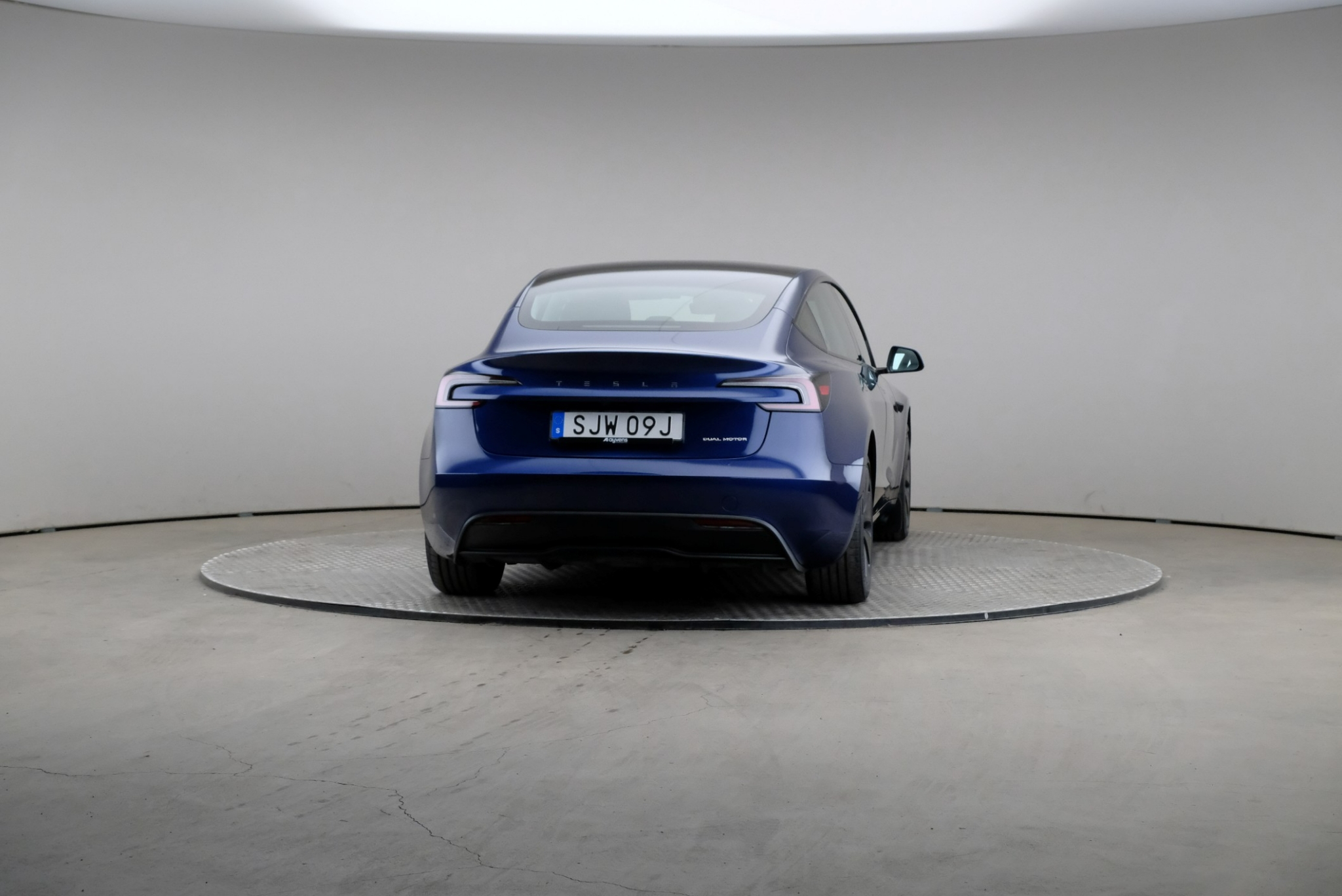 Tesla Model 3 2024, bild 2/10