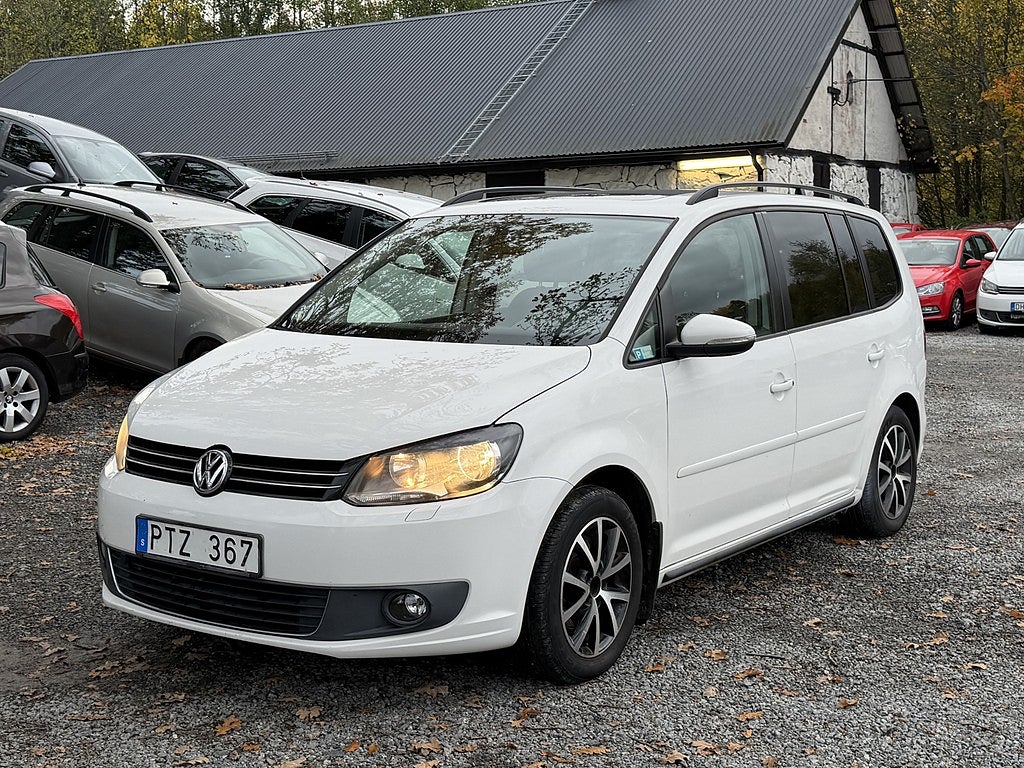 Volkswagen Touran 1.4 TSI DSG Masters – 7-sits, Panorama, Drag, 140 hk