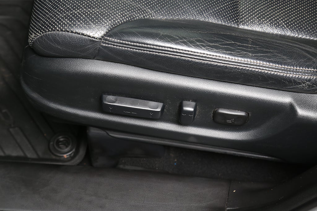 Honda CR-V 1,6 i-DTEC 160hk Executive 4WD Aut Motorvärmare Drag 2016