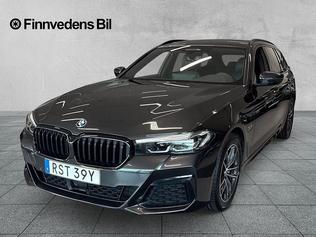 BMW 530e 