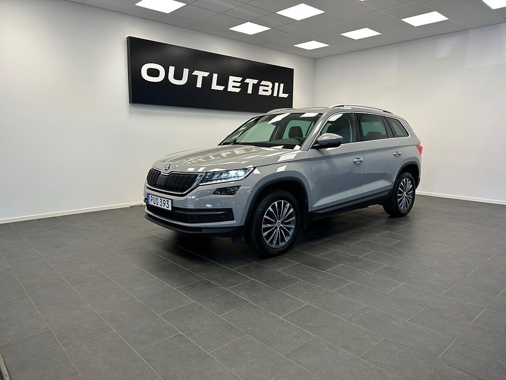 Skoda Kodiaq 2.0 TSI 4x4 Businessline Drag Navi Värmare Carplay 