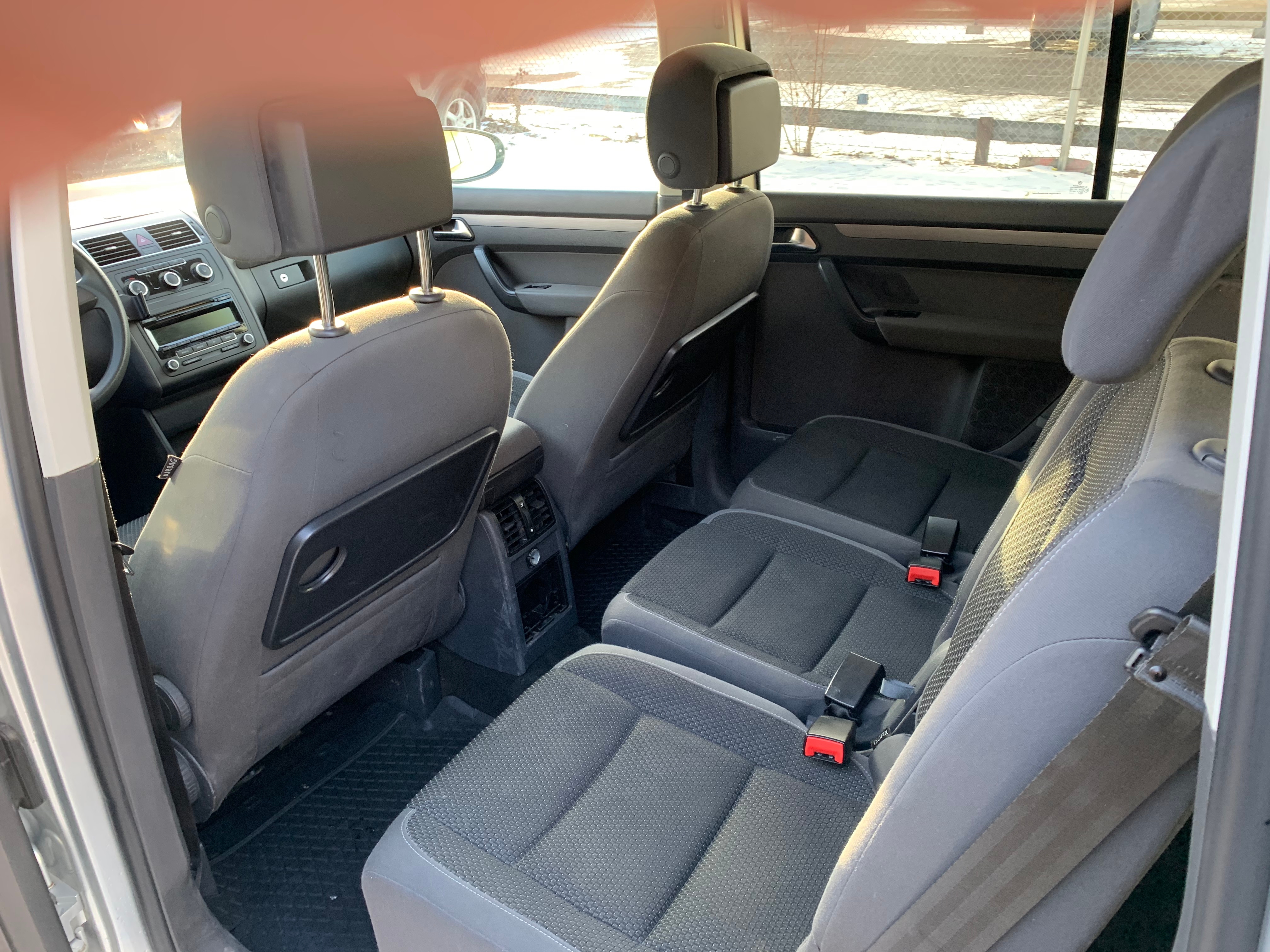 Volkswagen Touran 2013, bild 6/34
