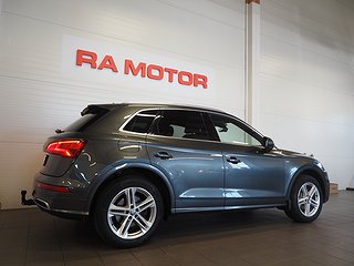 SUV Audi Q5 4 av 18