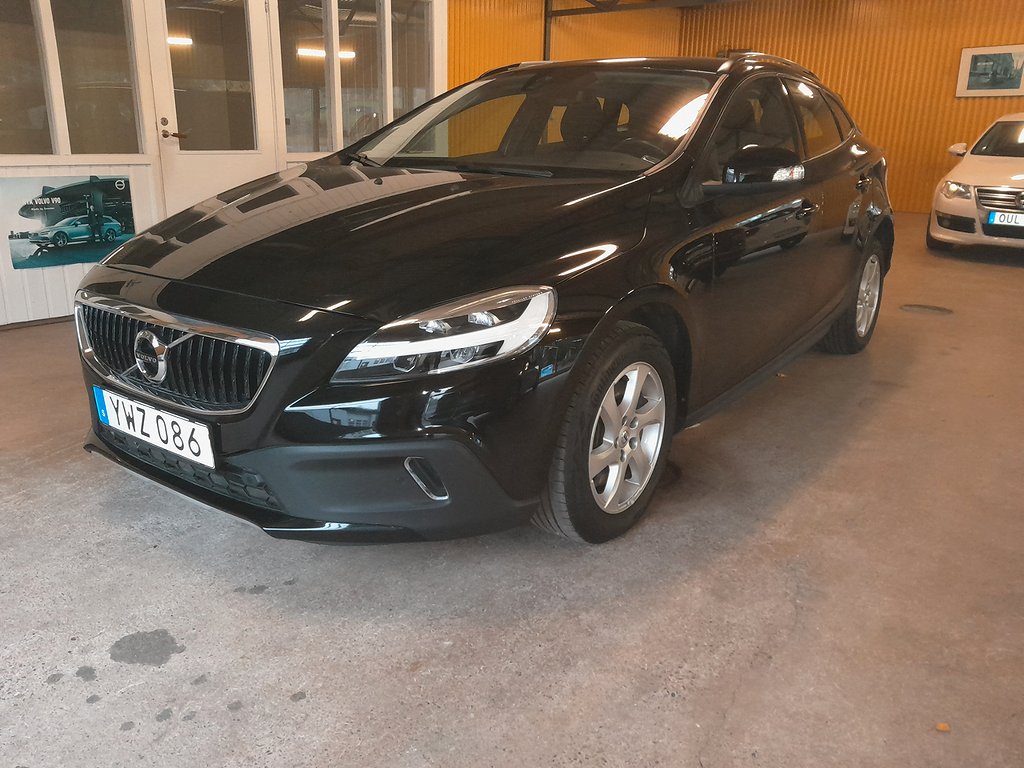 Volvo V40 Cross Country T3 Geartronic Kinetic Euro 6