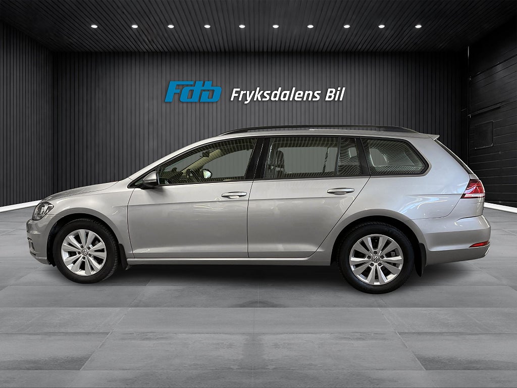 Volkswagen Golf 2019 - miniatyr 2