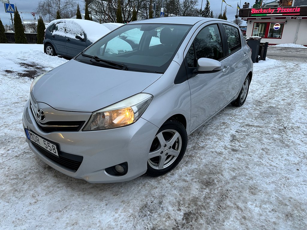 Toyota Yaris 5-dörrar 1.33 Dual VVT-i Multidrive S Active Euro 5