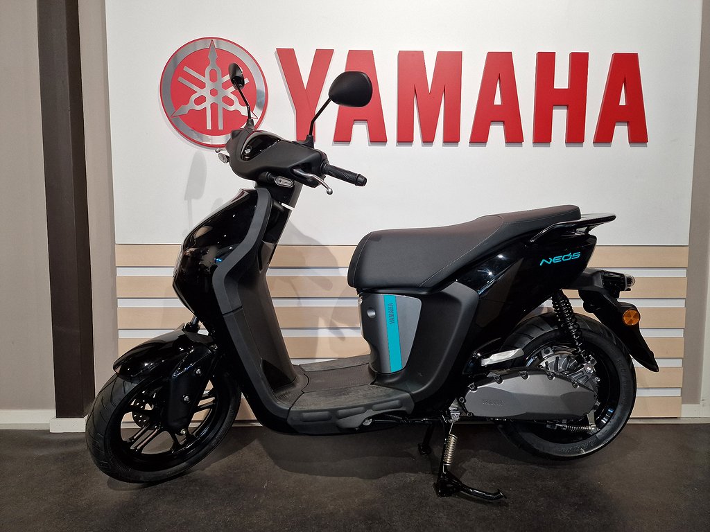 Yamaha Neo´s El Nu i butik 