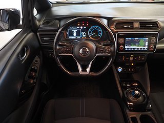Halvkombi Nissan Leaf 14 av 22