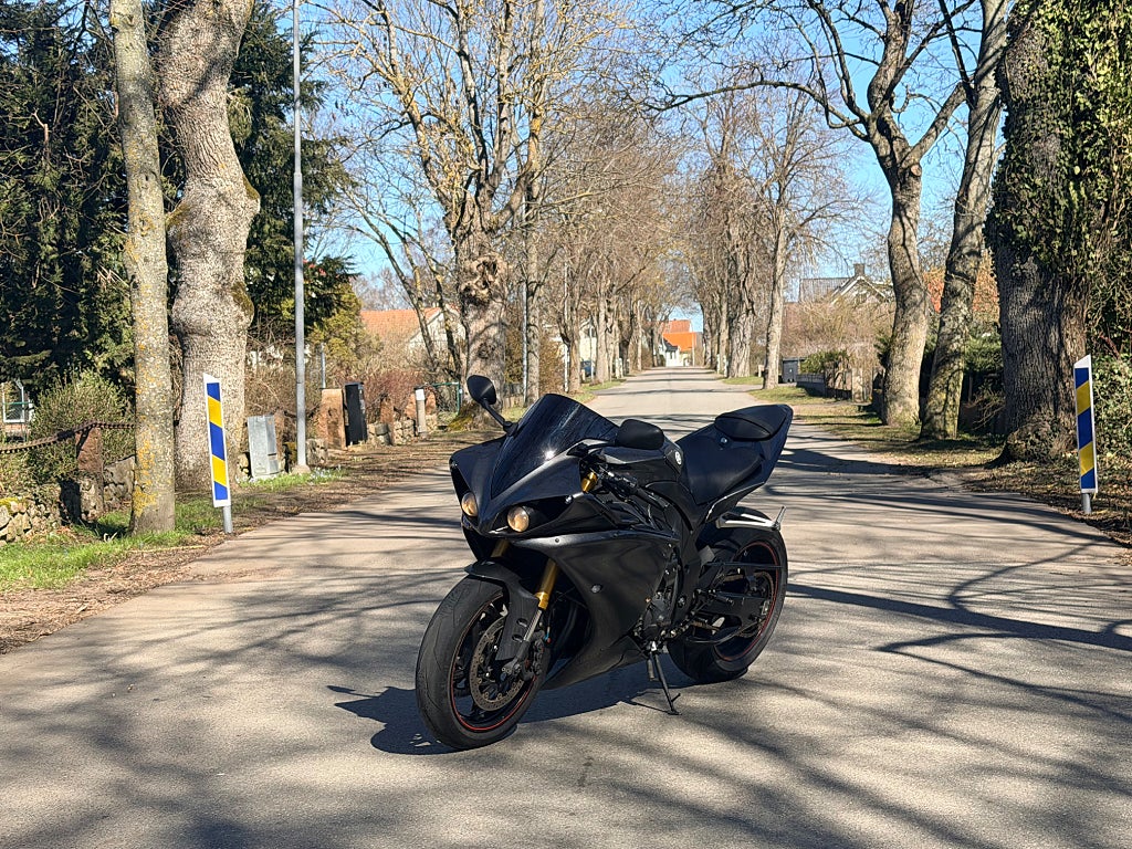 Yamaha Yzf-r1 1.0 1000kr/Mån 