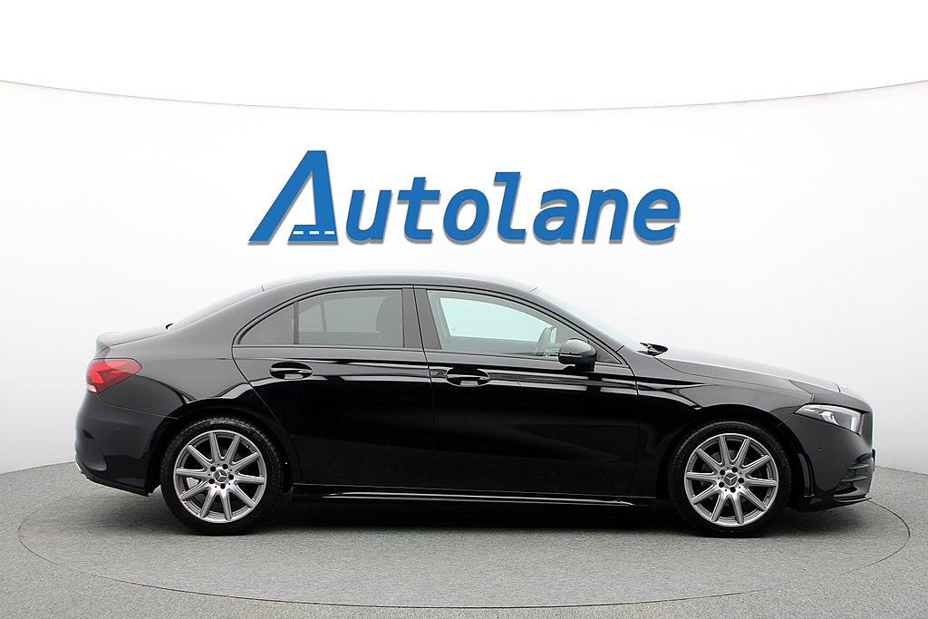 Mercedes-Benz A 180 7G-DCT AMG, Kamera, Navigation, Carplay 136hk