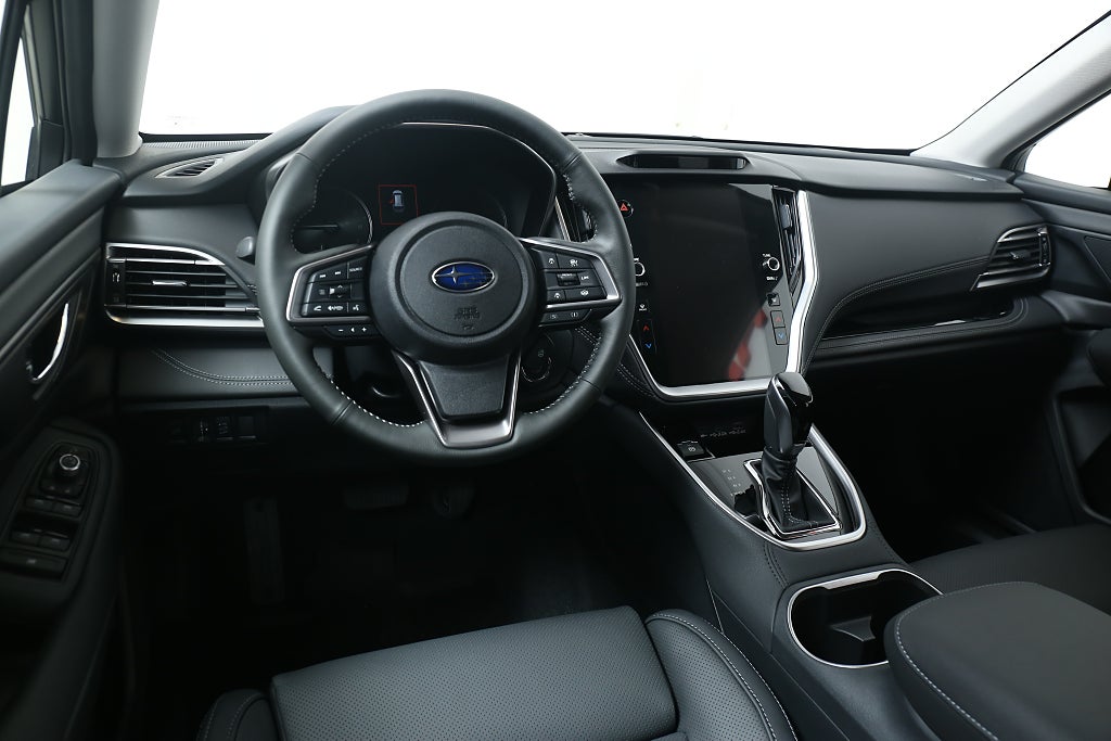 Subaru Outback 2.5 4WD XFuel Lineartronic Limited | Låg skatt 965kr/år 2024