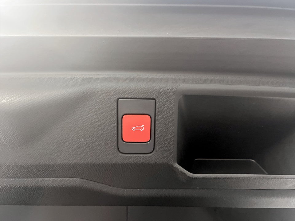 Bild på Peugeot 5008 GT Hybrid 145hk Aut 7-SITS B-KAMERA CARPLAY