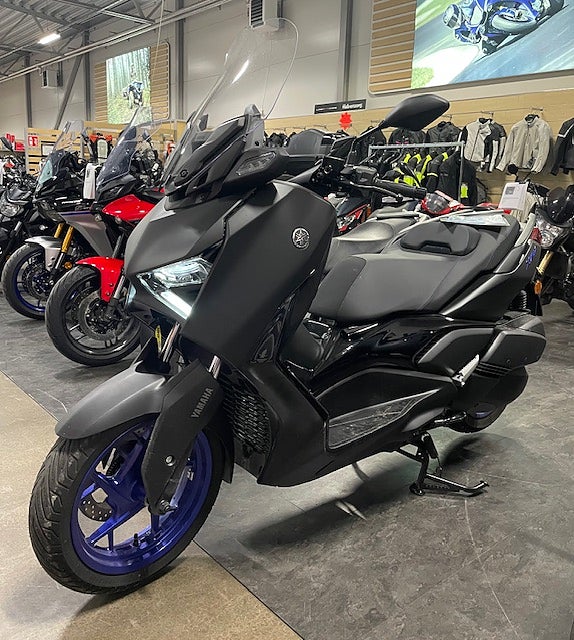 Yamaha XMAX 300 ABS 36 mil xmax x-max X-max scooter 