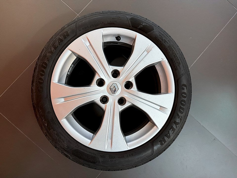 Bild på Renault Mégane Grandtour 1.5 dCi DCT 110hk Aut - P-SENSORER BAK, NAVI