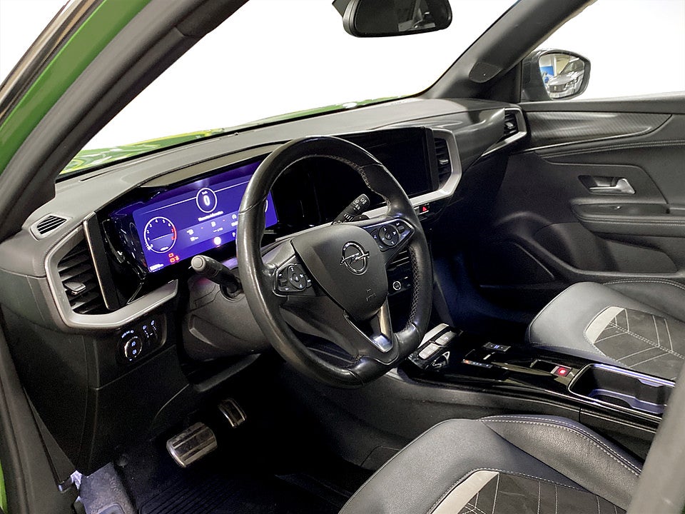 Bild på Opel Mokka Ultimate 1.2 Turbo 130hk Aut B-KAMERA CARPLAY