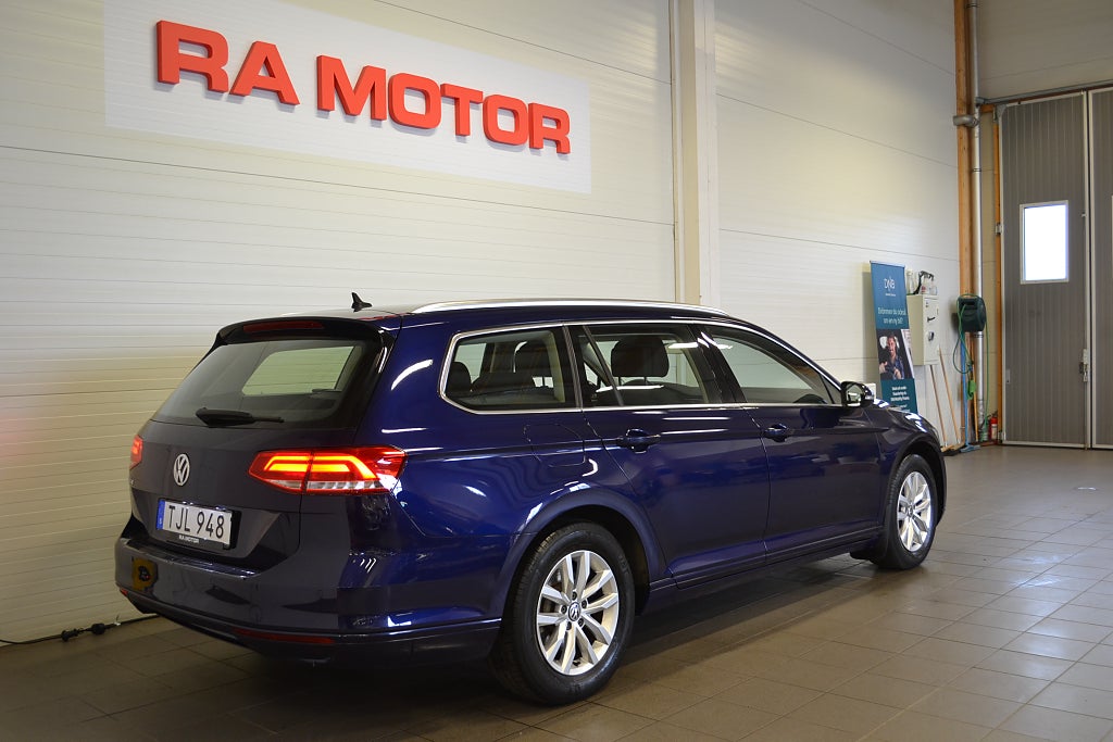 Volkswagen Passat Sportscombi 2.0 TDI 150hk Parkeringsvärmare P-Sensorer 2018