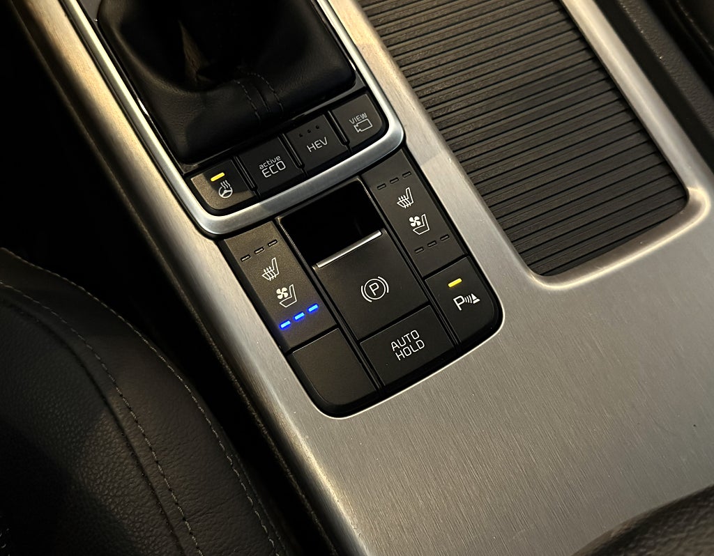 Kia Optima Sport Wagon Plug-in Hybrid Advance Plus SKINN DRAG H/K