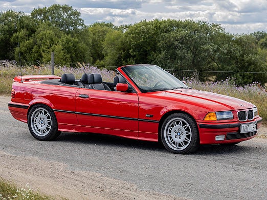 BMW 325i Convertible
