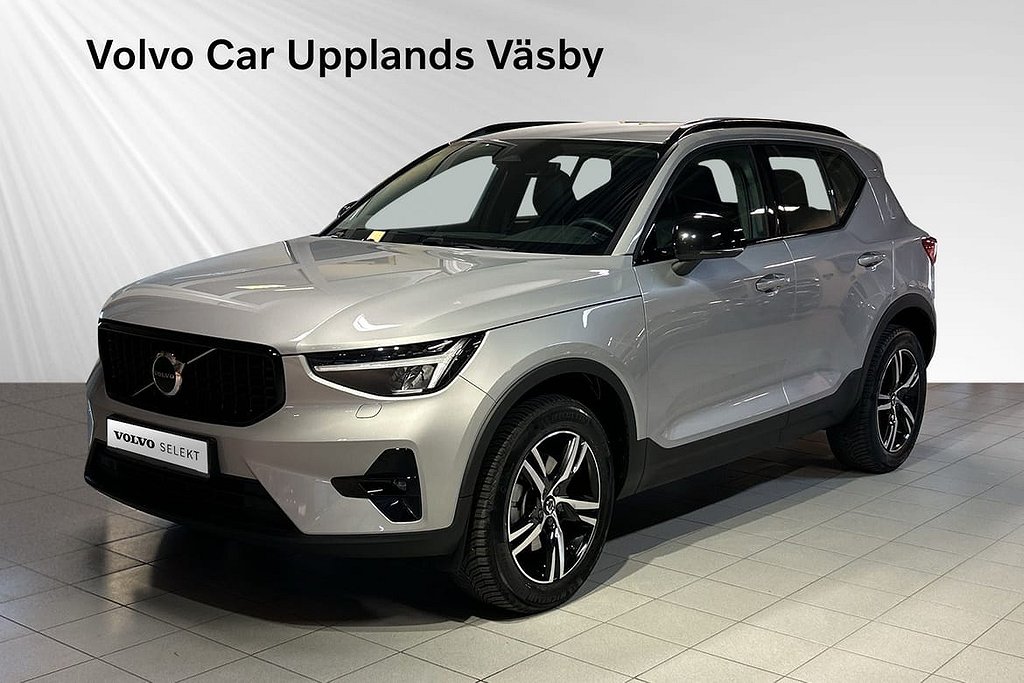 Volvo XC40 B4 FWD Bensin Plus Dark / Infällbar dragkrok