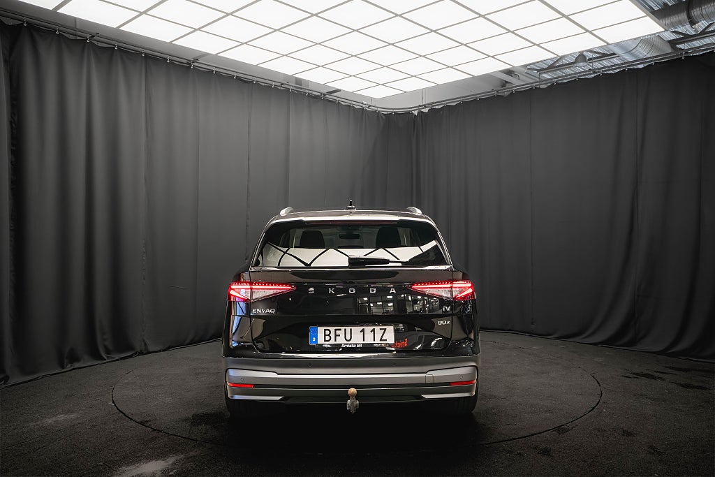 Skoda Enyaq iV 80x DRAG 360° HUD ELSTOL MINNE 1-ÄGARE MOMS 265hk