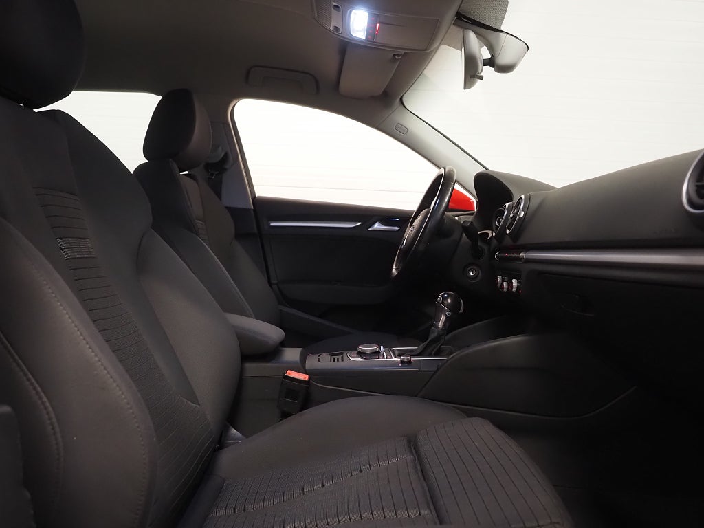 Audi A3 Sportback 1.4 TFSI 125 hk Aut S-Line |PDC|Bluetooth| 2016