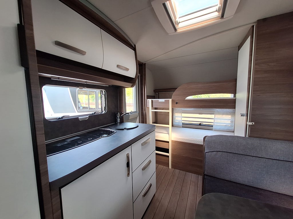 Knaus Sport Silver Selection 540 FDK Barnkammare, 1 Ägare