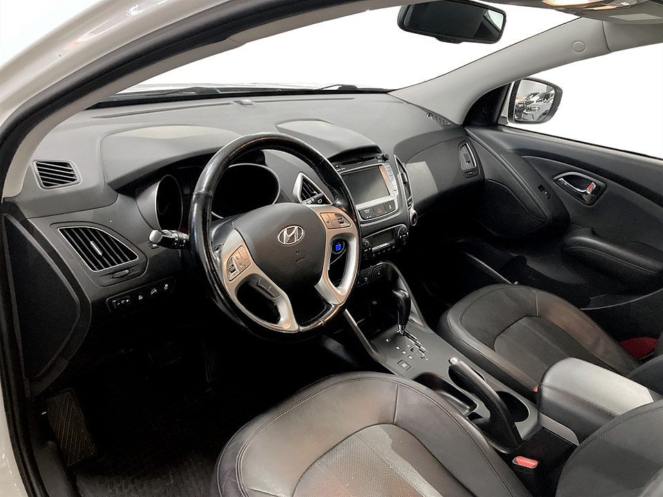 Bild på Hyundai ix35 Business 2.0 CRDi 184hk Aut 4WD - B-KAMERA, TAKLCKA