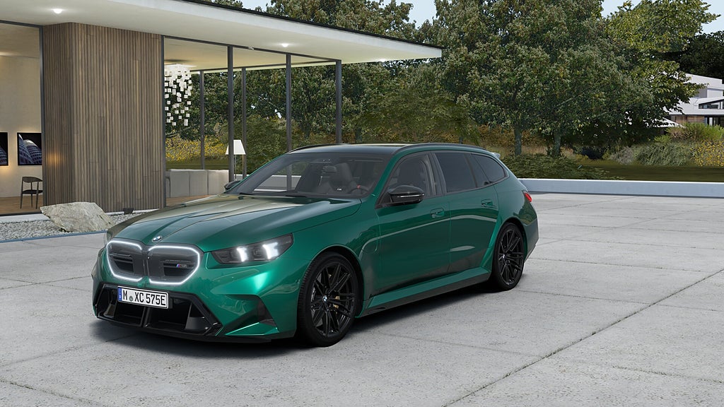 BMW M5 Touring Ultimate M Keramiska M Driver's Bowers Drag