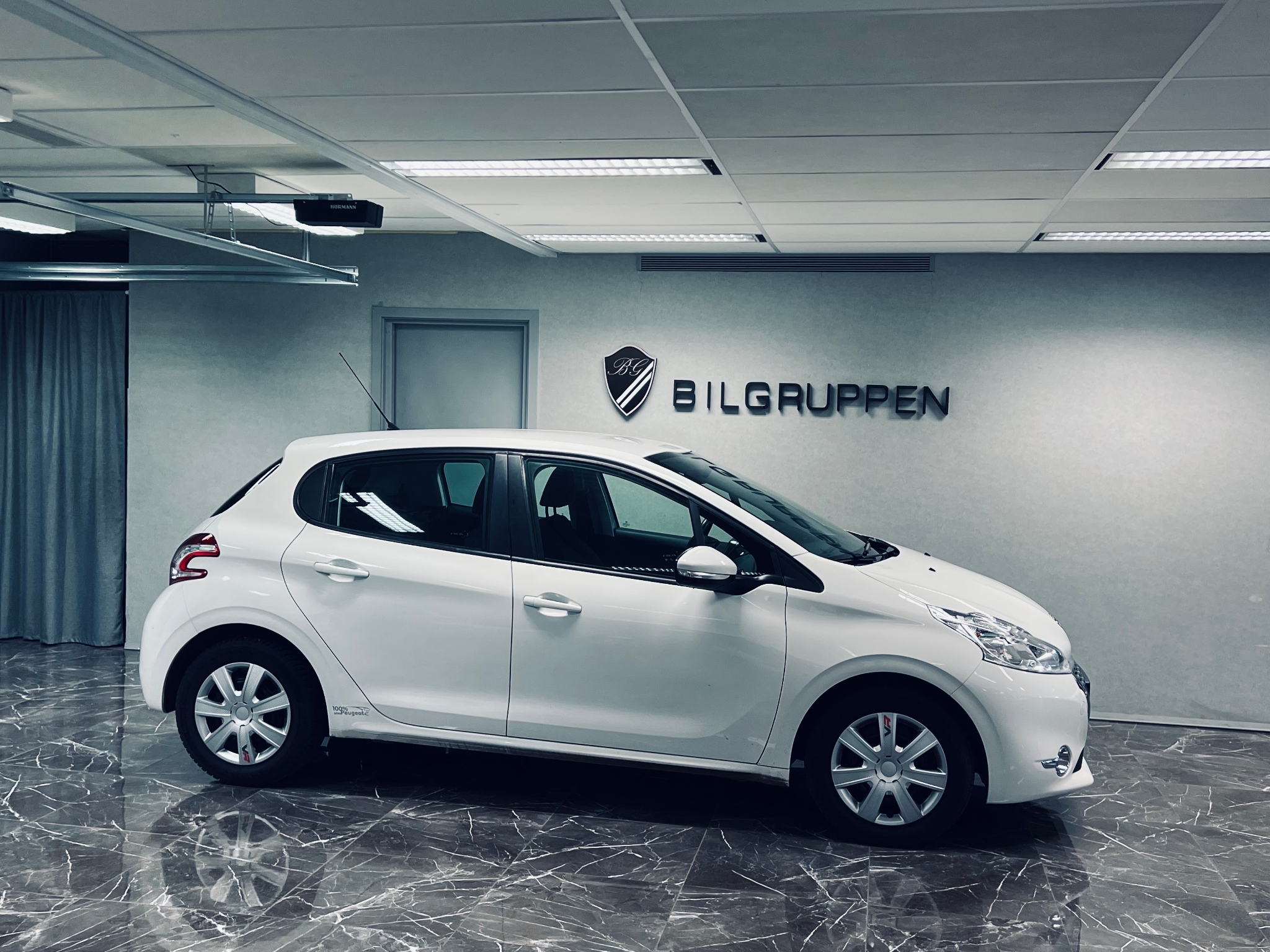 Peugeot 208 1.2 VTi 82hk 2014, bild 3/54