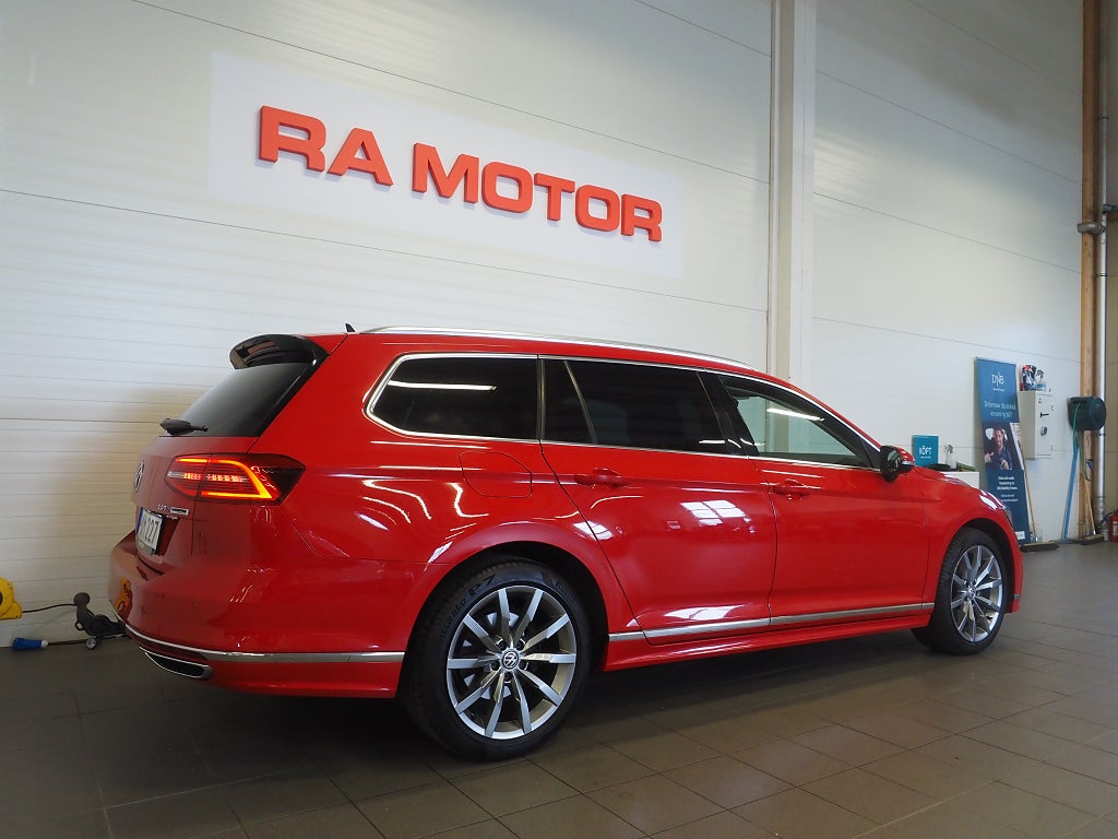 Volkswagen Passat Sportscombi 2.0 TDI R-Line | Värmare | Drag | 2017