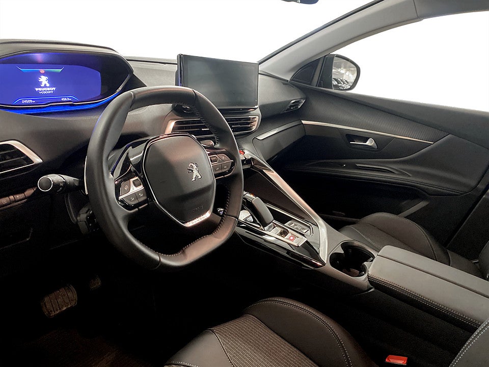 Bild på Peugeot 3008 Active Hybrid 225hk Aut - B-KAMERA, CARPLAY