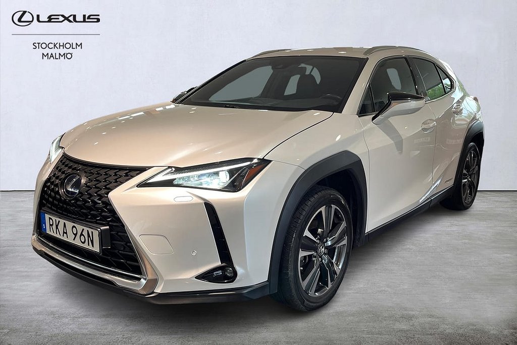 Lexus UX 250h E-Four Premium Teknikpaket AWD 184hk Mark Levinson Backkame