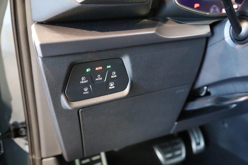 Cupra Formentor 1.5 eTSI DSG 150hk | Carplay |B-Kamera | 2025