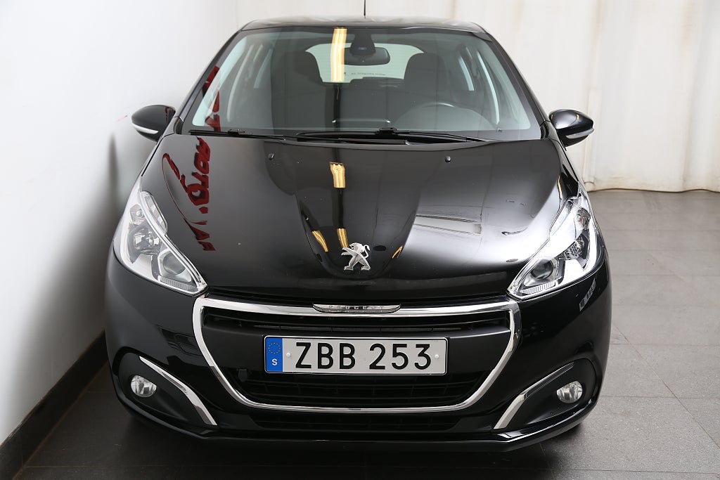 Peugeot 208 1,2 PureTech 82hk Active 5-dörrar Motorv Dragkrok 2017
