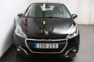 Halvkombi Peugeot 208 5 av 23