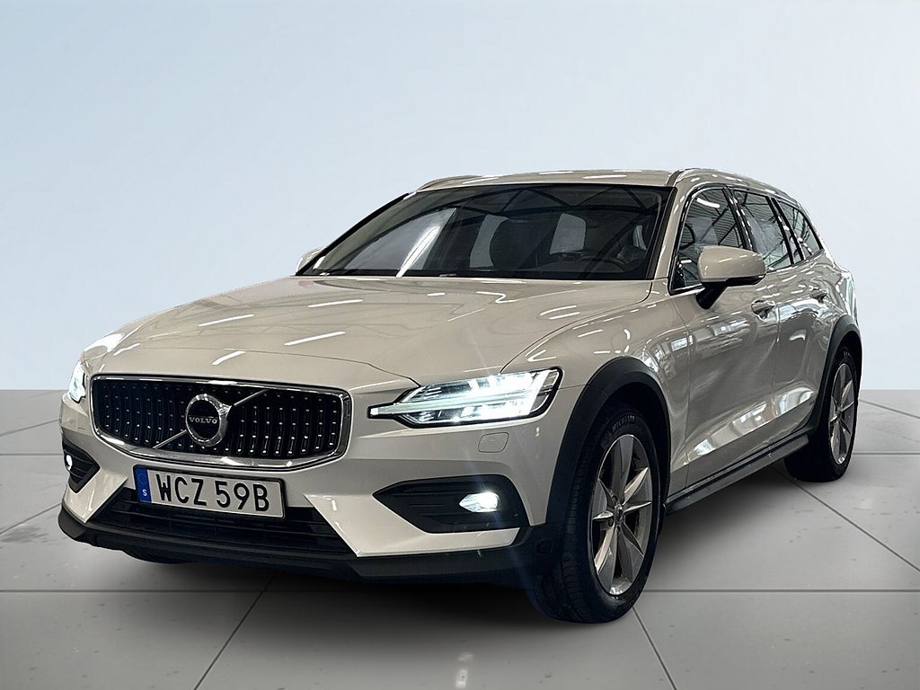 Volvo V60 Cross Country D4 AWD Advanced SE II S&V-hjul/Drag/H/K/Kamera/Dvärm