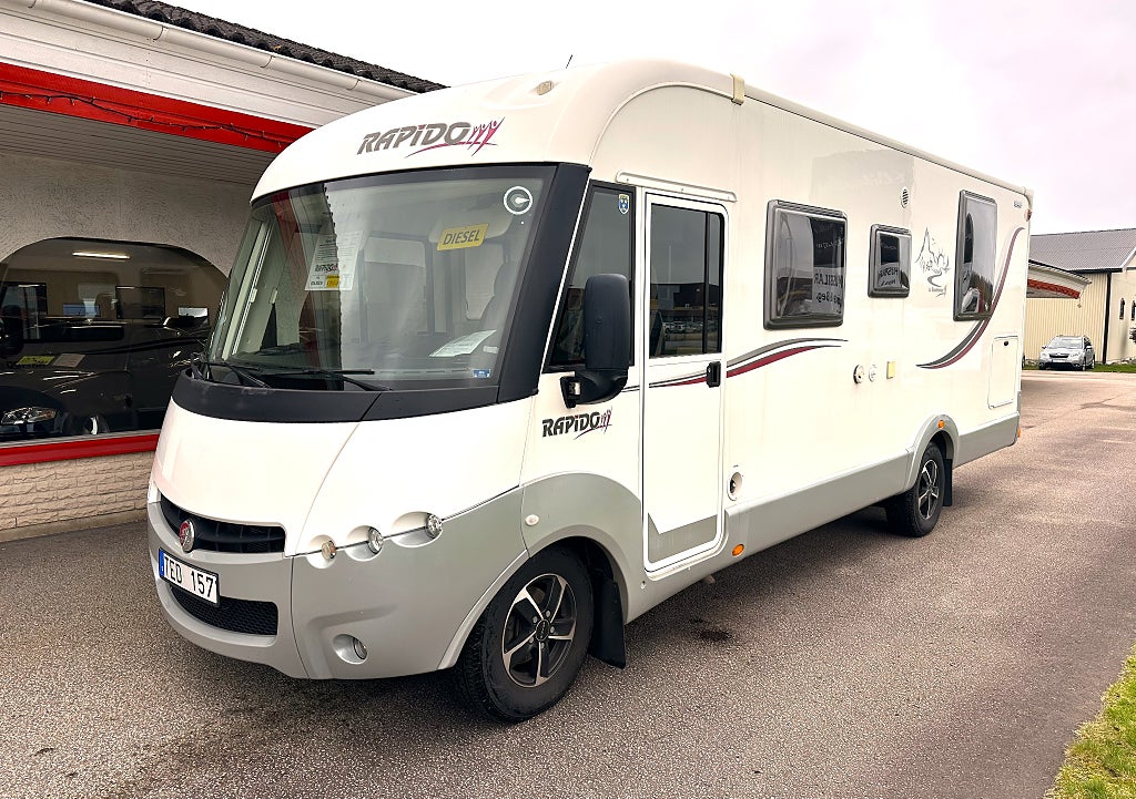 Rapido 891F Queensbed Taksäng Fiat Ducato 6-vxl